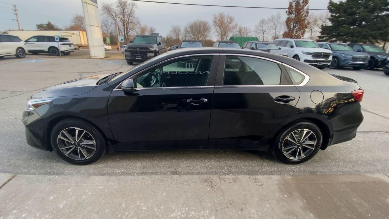 2022 Kia Forte  Photo4