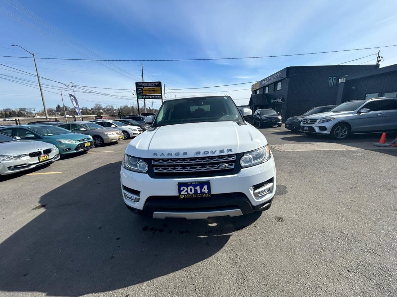 2014 Land Rover Range Rover Sport HSE Photo