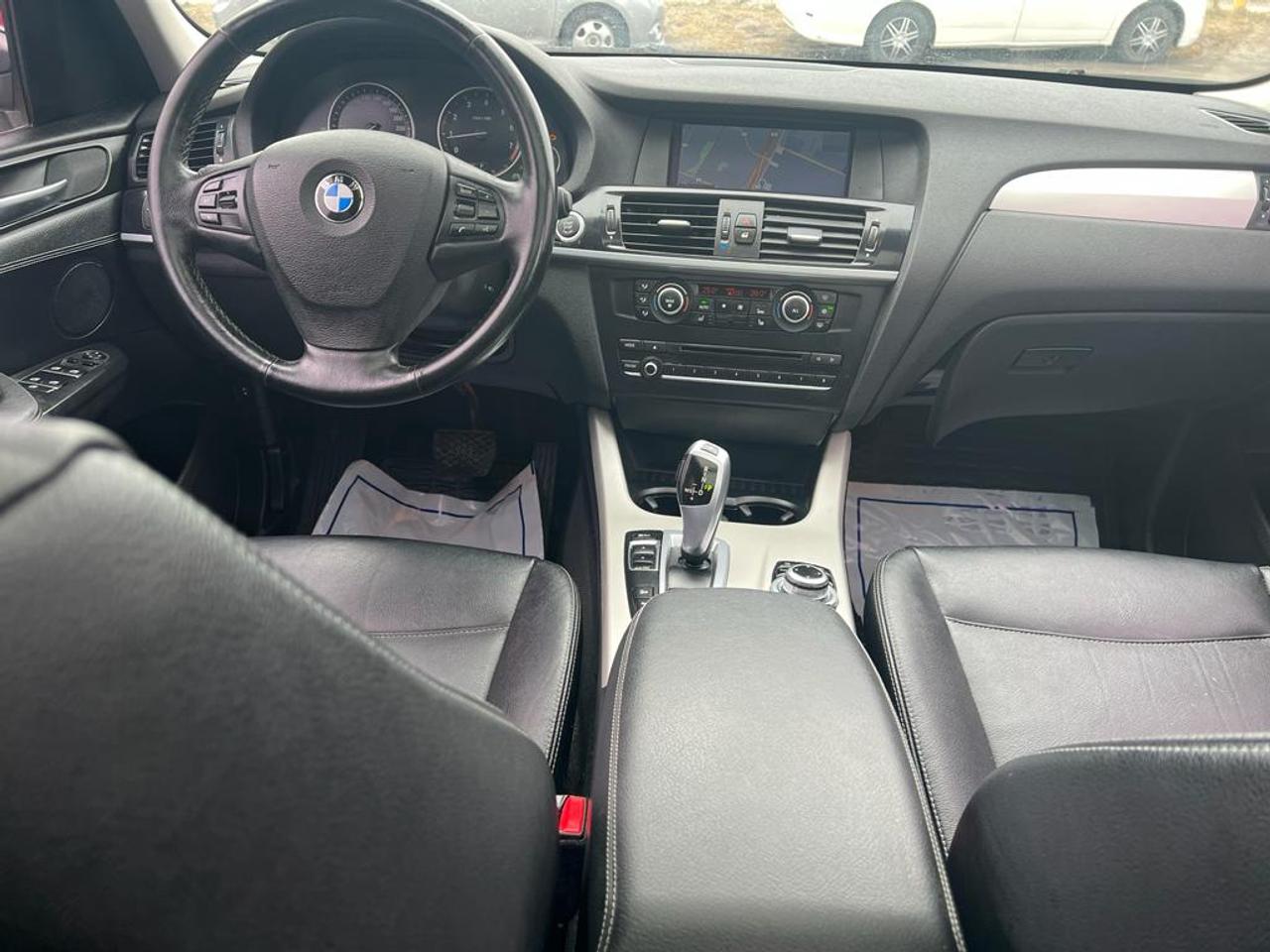 2013 BMW X3 xDrive28i Photo