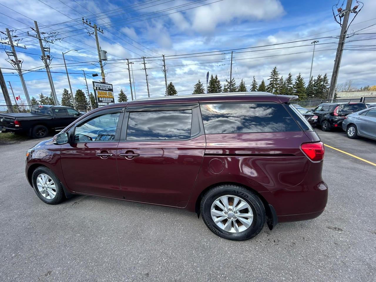 2016 Kia Sedona LX Photo