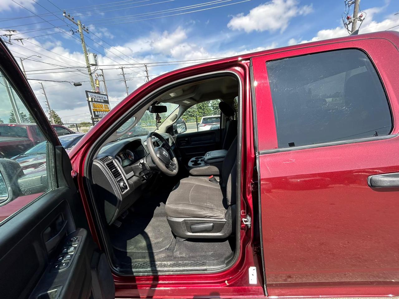 2020 RAM 1500 Classic TRADESMAN Photo