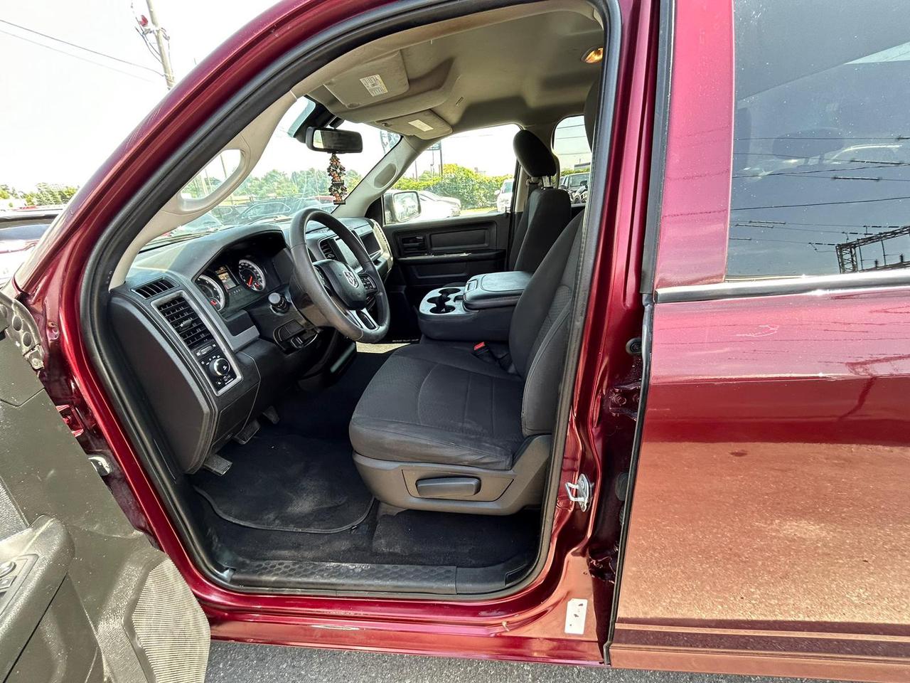 2020 RAM 1500 Classic TRADESMAN Photo