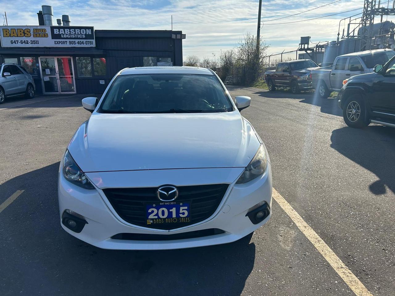 2015 Mazda MAZDA3 i Touring Photo