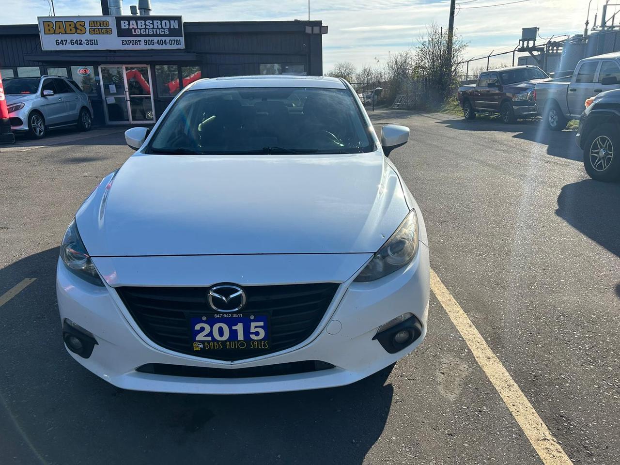 2015 Mazda MAZDA3 i Touring Photo