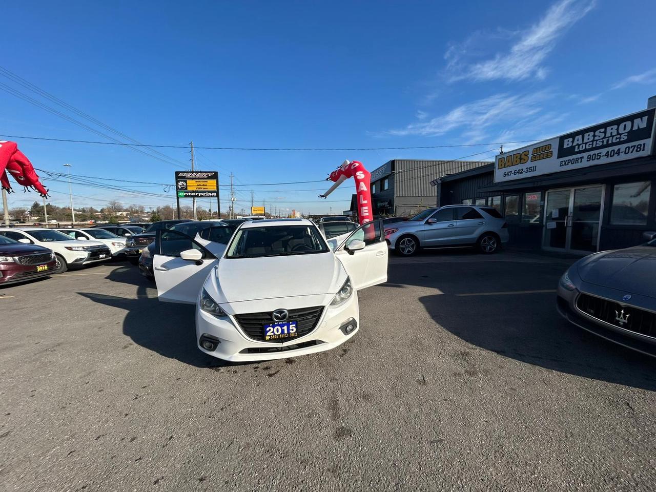 2015 Mazda MAZDA3 i Touring Photo