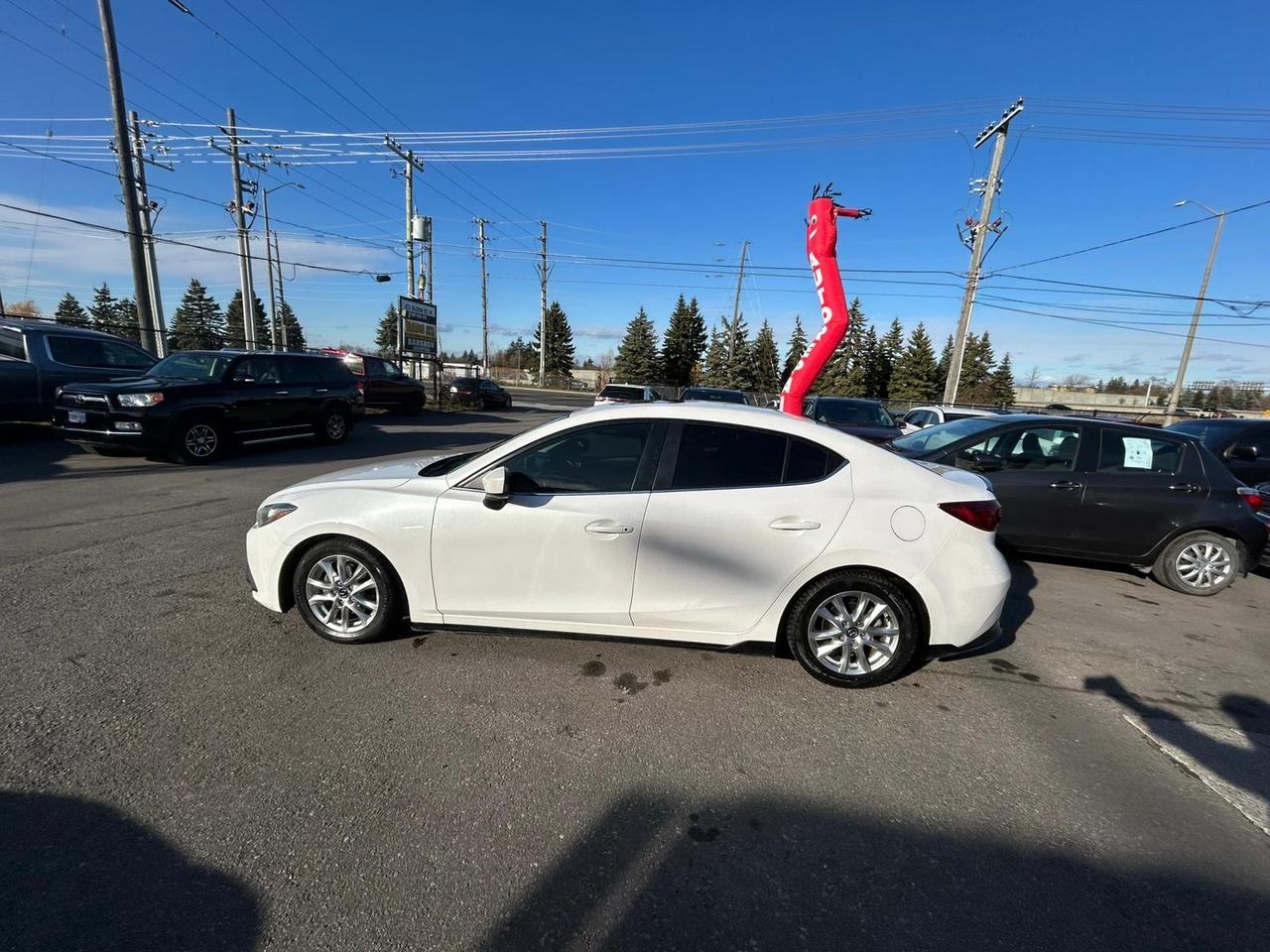 2015 Mazda MAZDA3 i Touring Photo