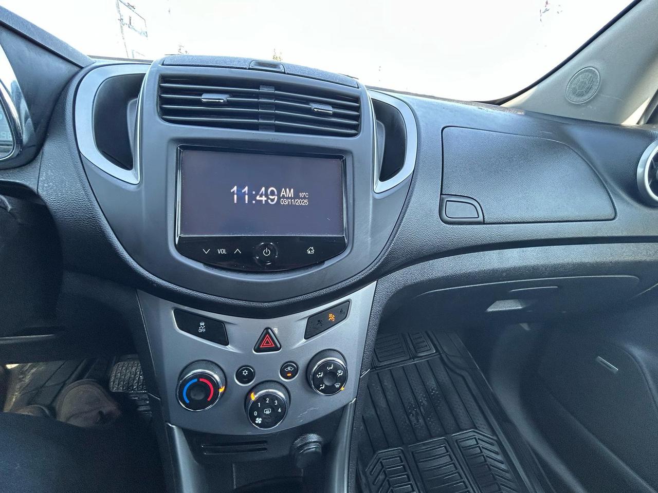 2015 Chevrolet Trax LT Photo