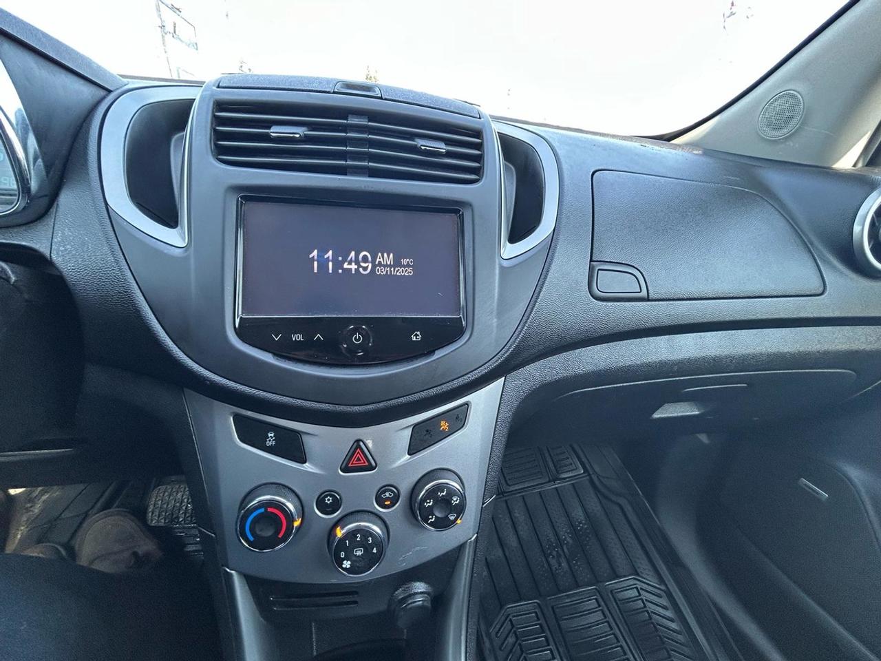 2015 Chevrolet Trax LT Photo