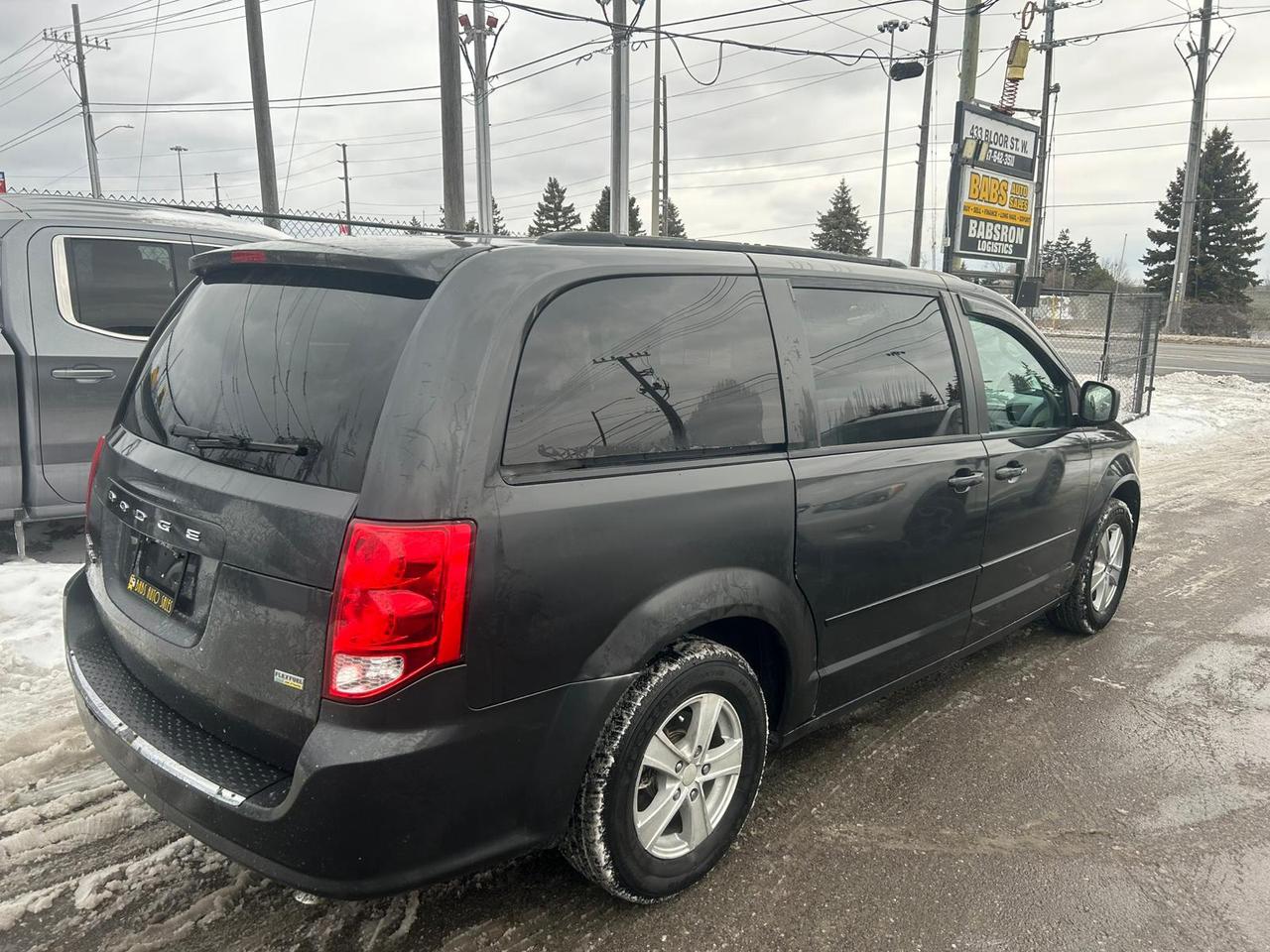 2012 Dodge Grand Caravan SE Photo