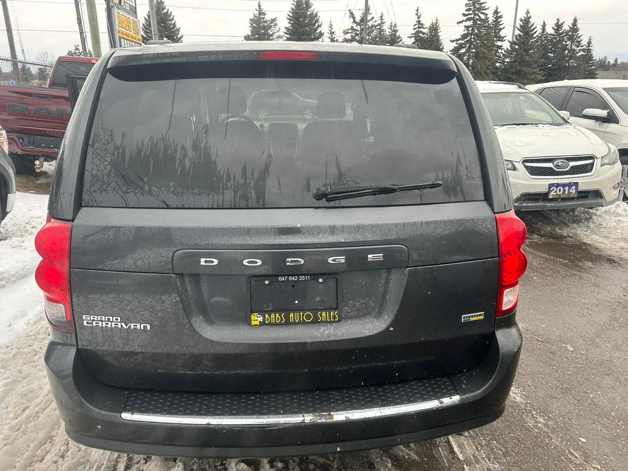 2012 Dodge Grand Caravan SE Photo