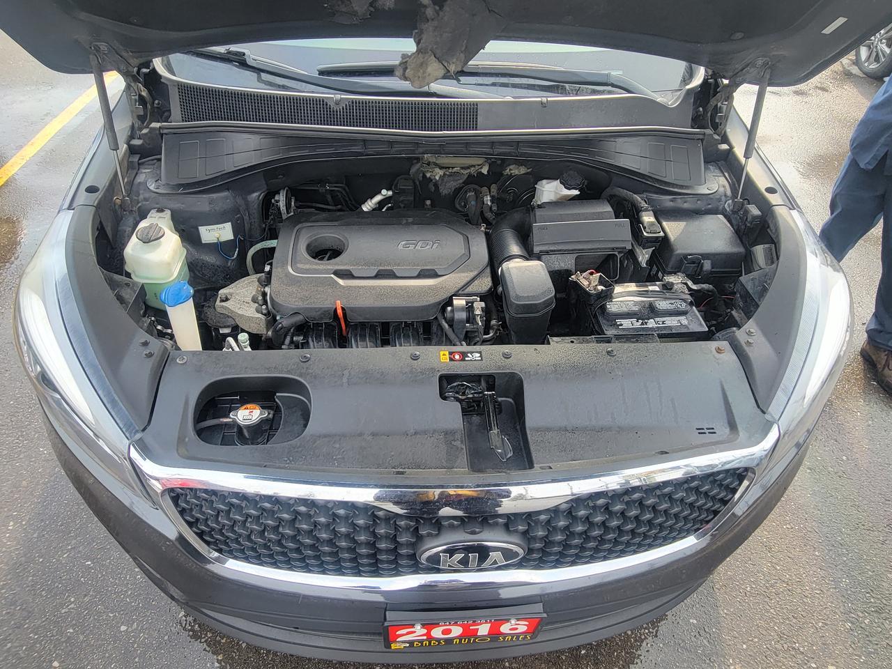 2016 Kia Sorento LX Photo