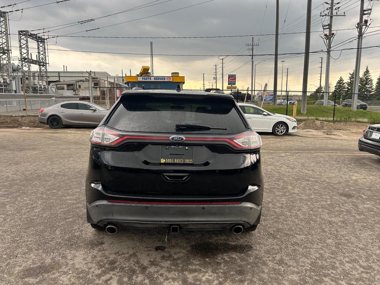 2018 Ford Edge SEL Photo