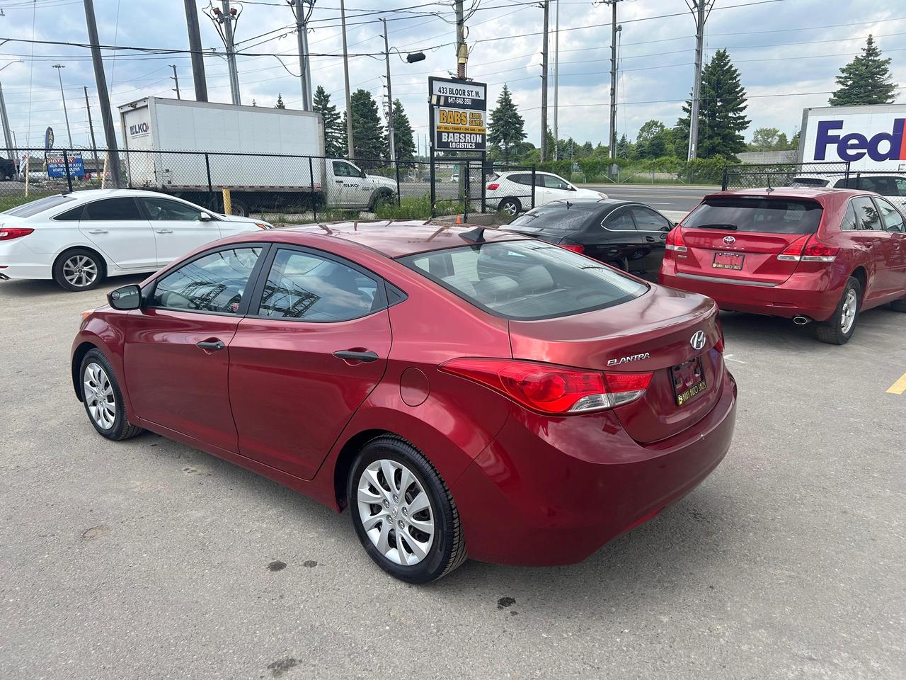 2013 Hyundai Elantra Limited Photo