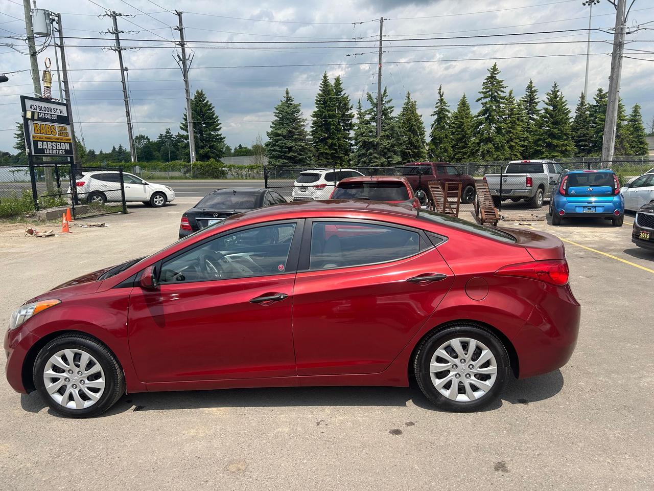 2013 Hyundai Elantra Limited Photo