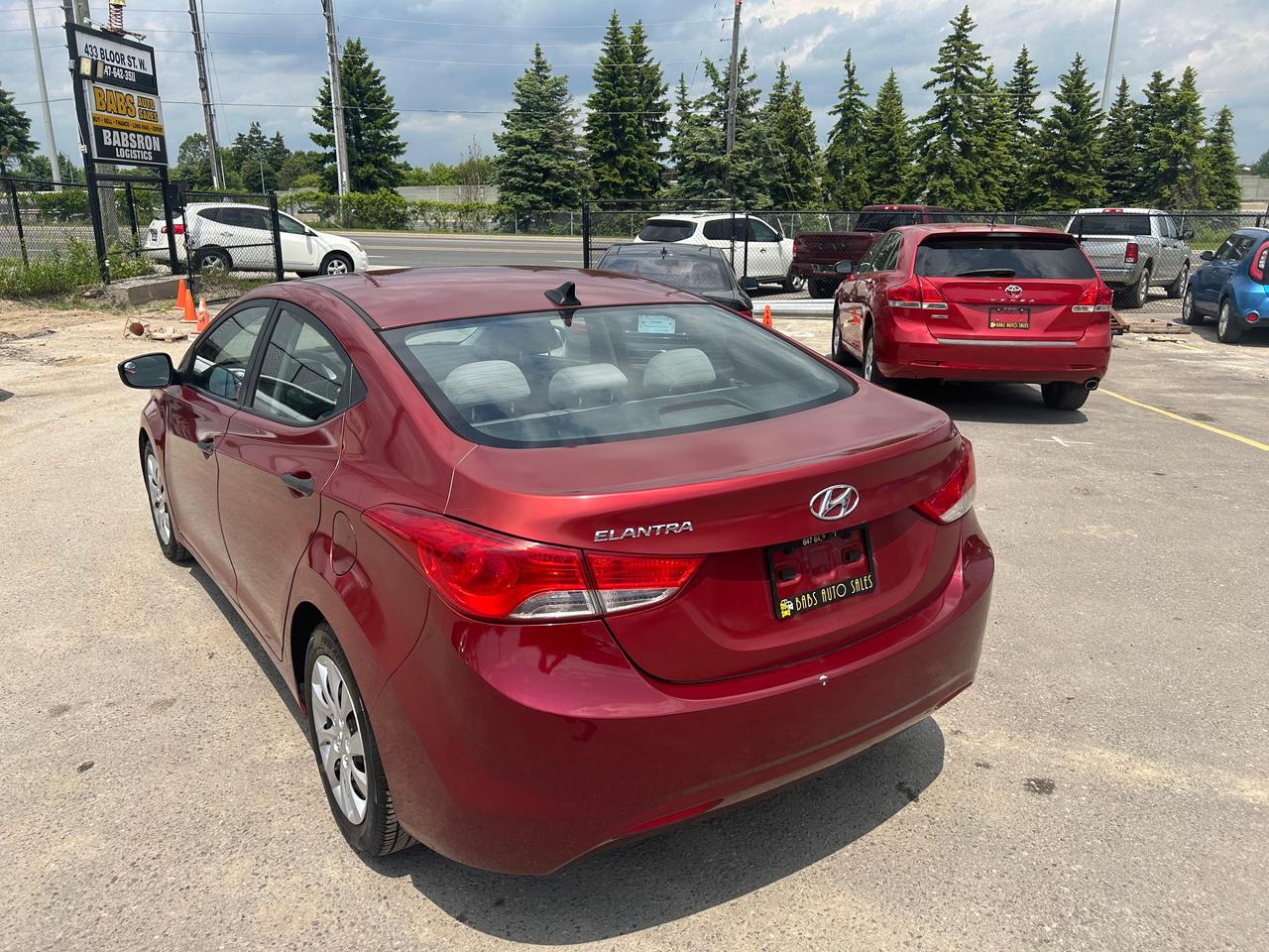 2013 Hyundai Elantra Limited Photo