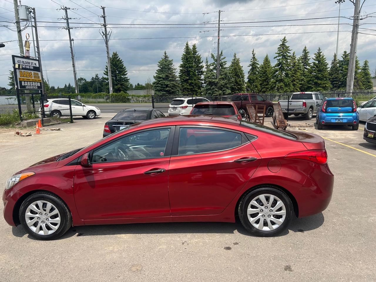 2013 Hyundai Elantra Limited Photo