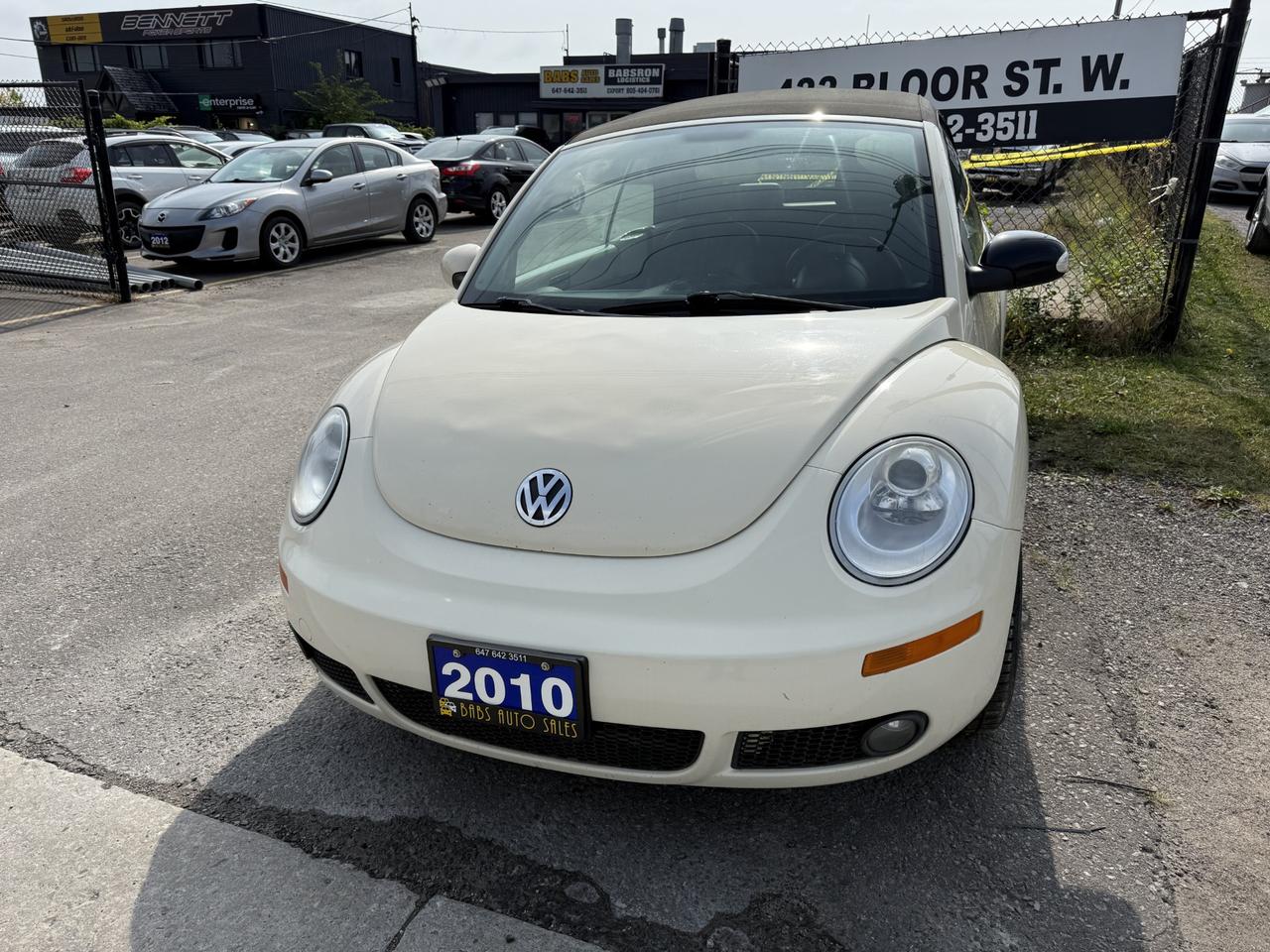 2010 Volkswagen New Beetle Comfortline Photo