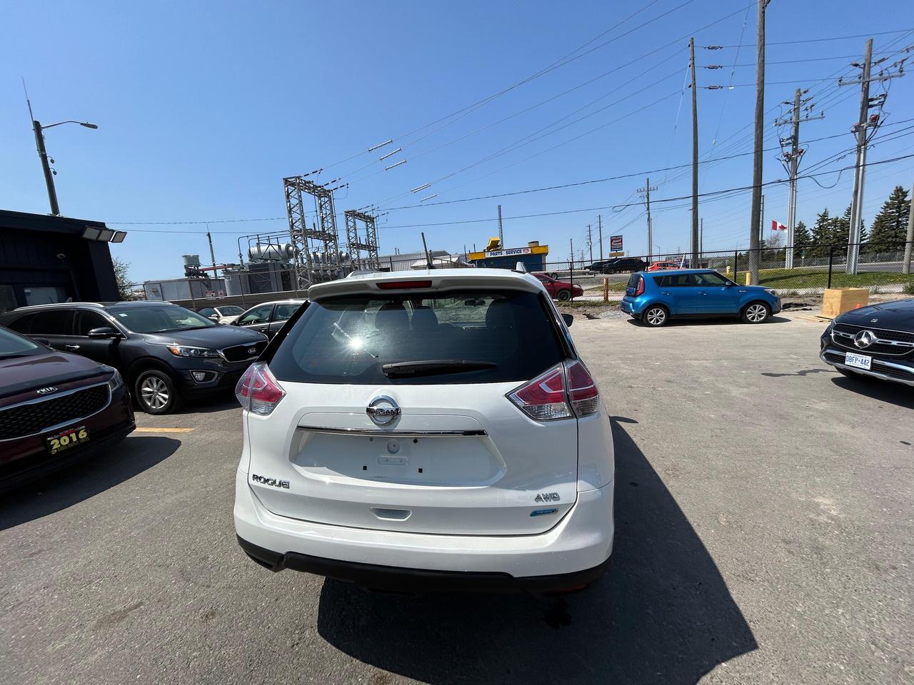 2013 Nissan Rogue S Photo