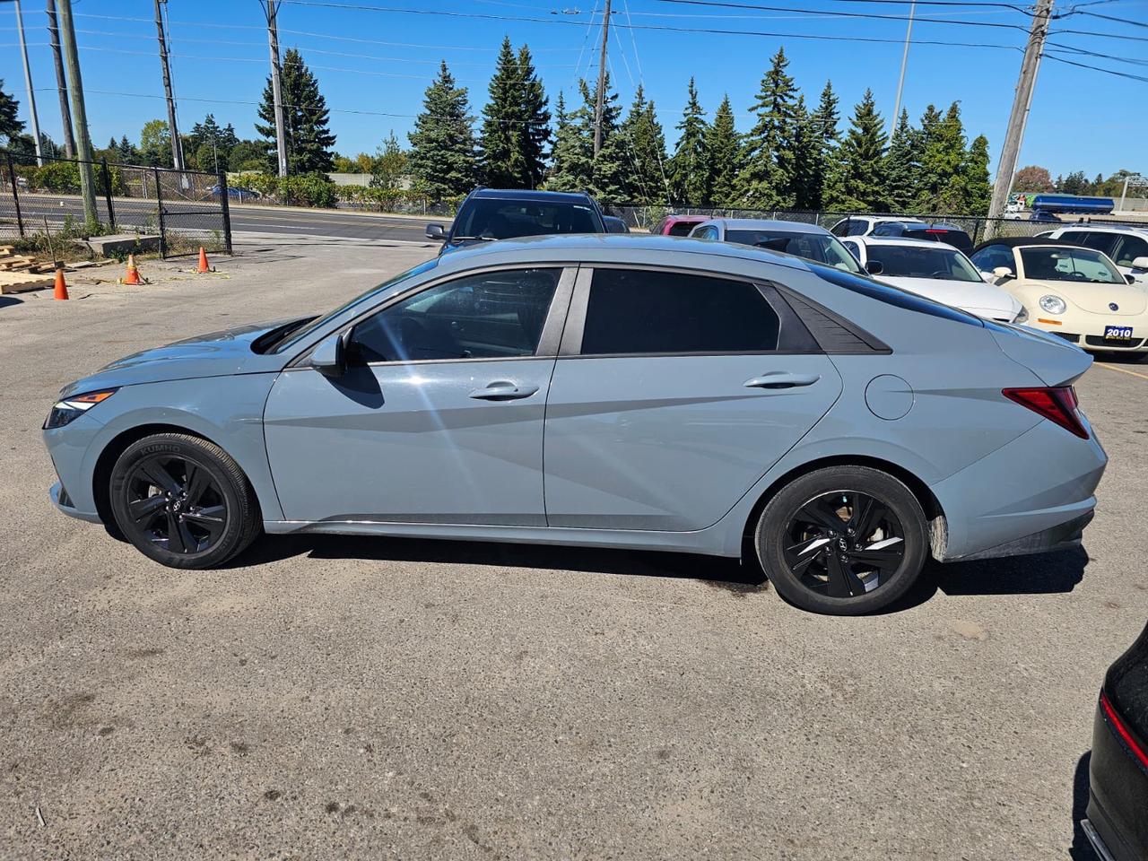 2021 Hyundai Elantra SEL Photo