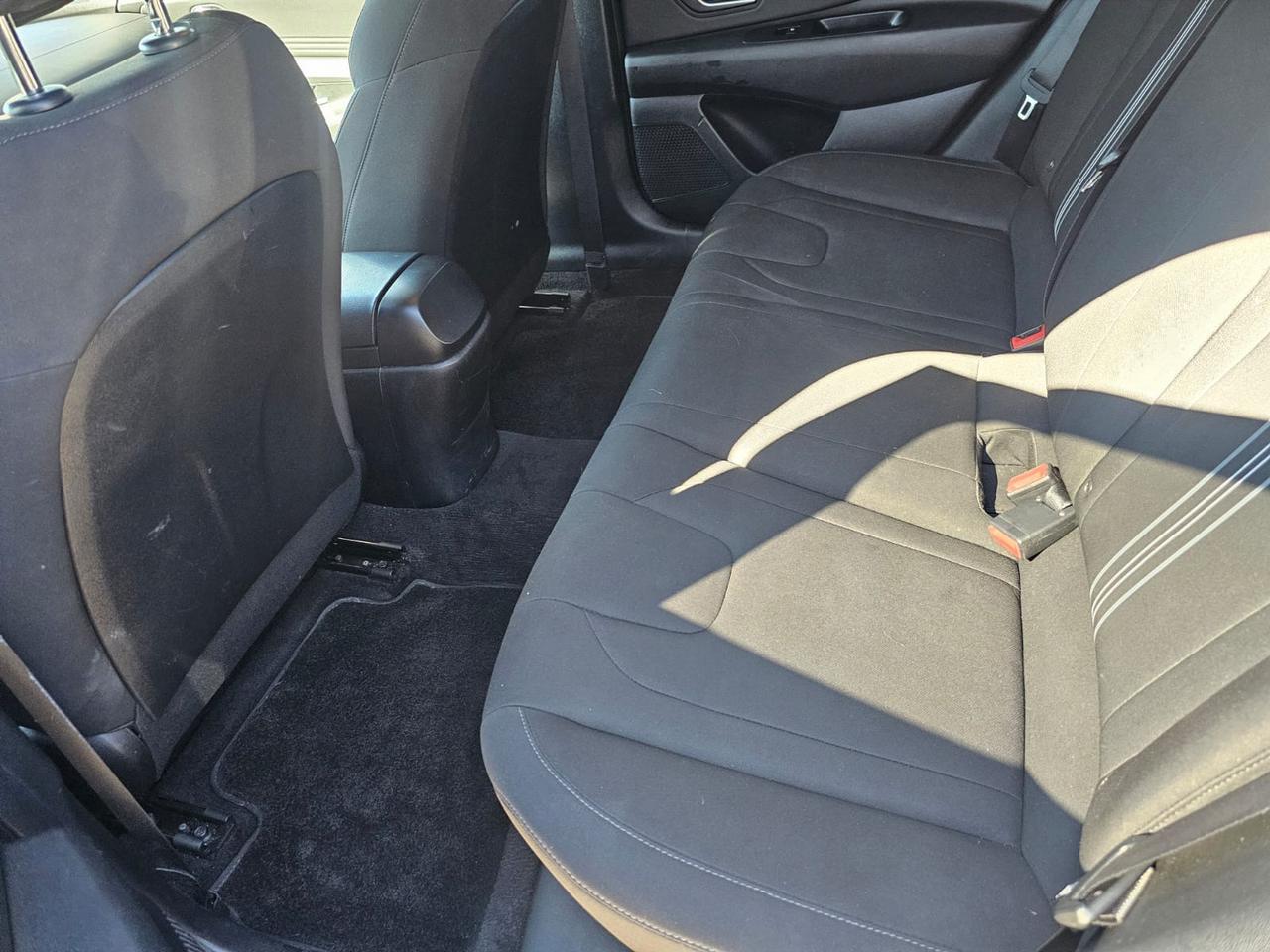 2021 Hyundai Elantra SEL Photo