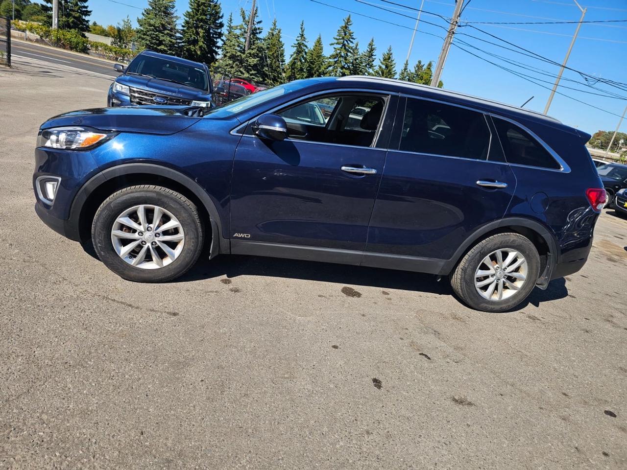 2017 Kia Sorento LX Photo