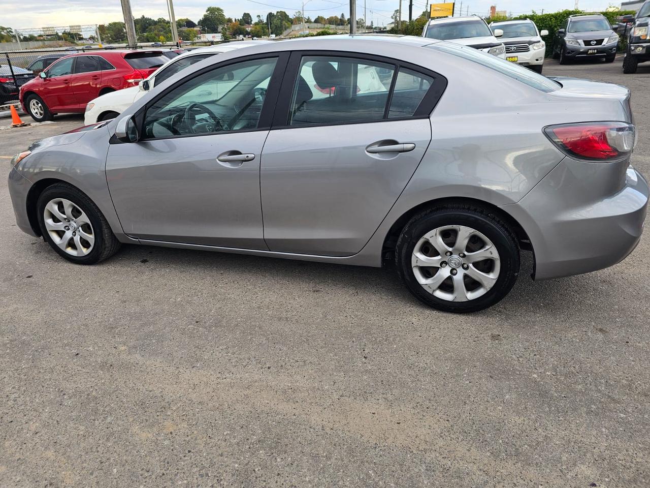 2012 Mazda MAZDA3 I Sport Photo