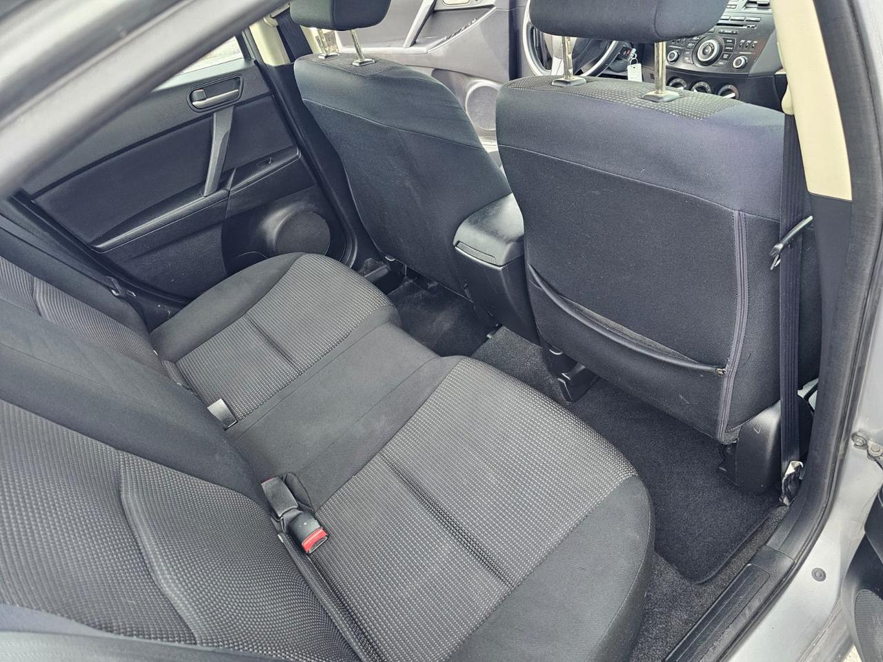 2012 Mazda MAZDA3 I Sport Photo