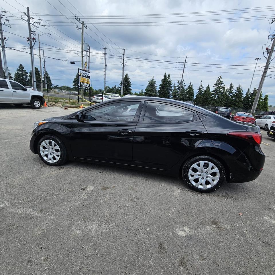 2016 Hyundai Elantra Limited Photo