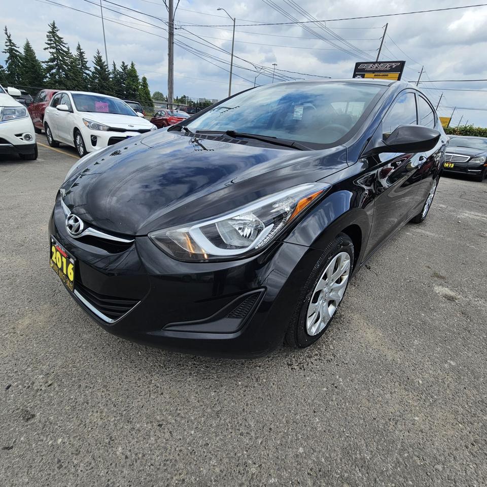2016 Hyundai Elantra Limited Photo
