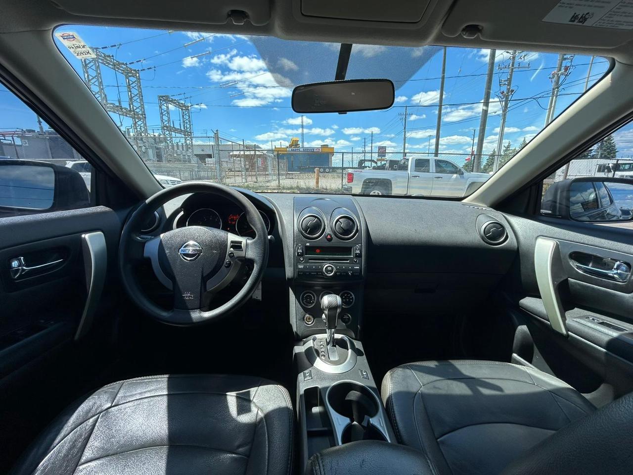 2010 Nissan Rogue S Photo