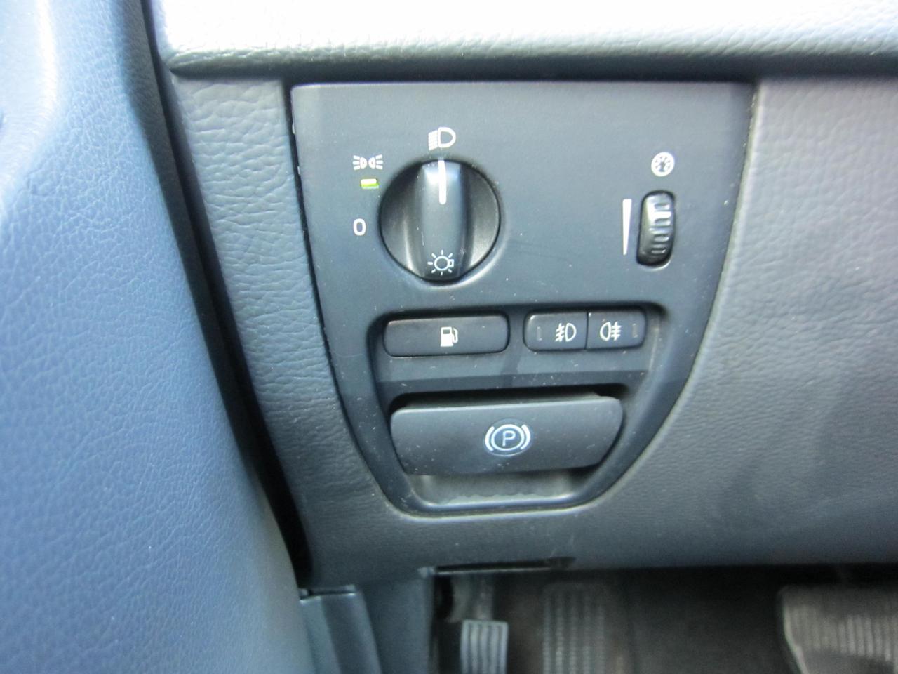 2006 Volvo XC90  Photo