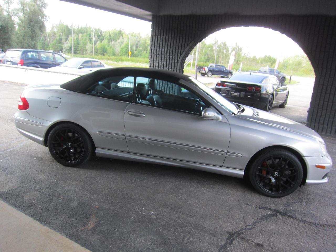 2005 Mercedes-Benz CLK-Class CLK500 Photo3