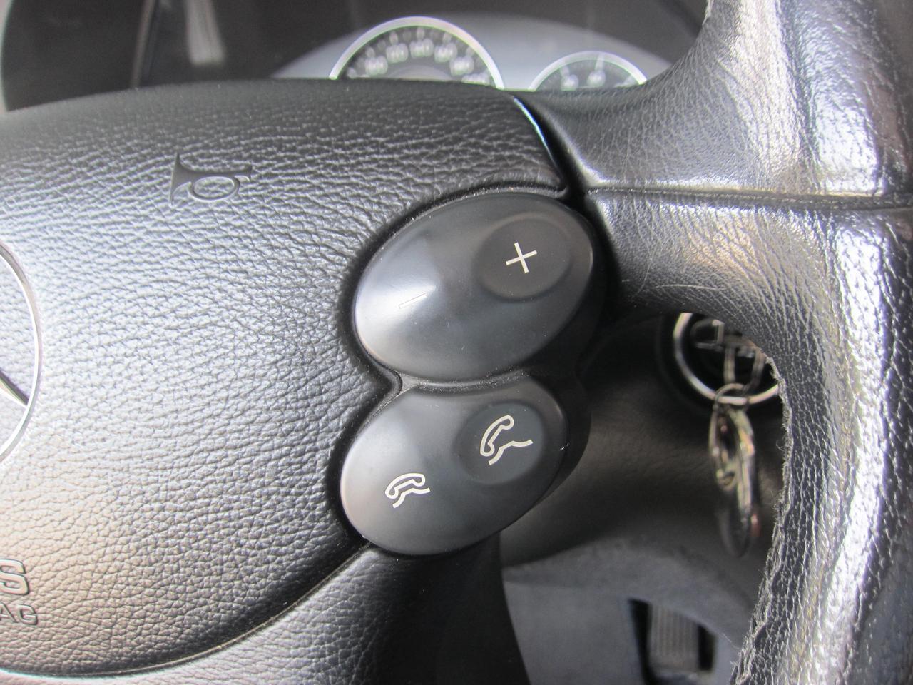 2005 Mercedes-Benz CLK-Class CLK500 Photo