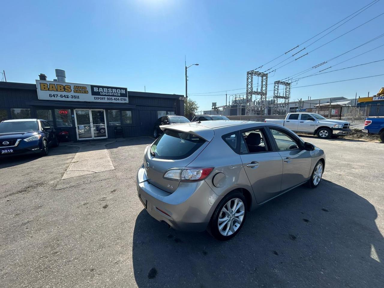 2010 Mazda MAZDA3 s Grand Touring Photo3