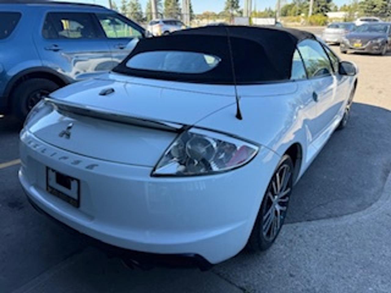 2011 Mitsubishi Eclipse GS Spyder Photo