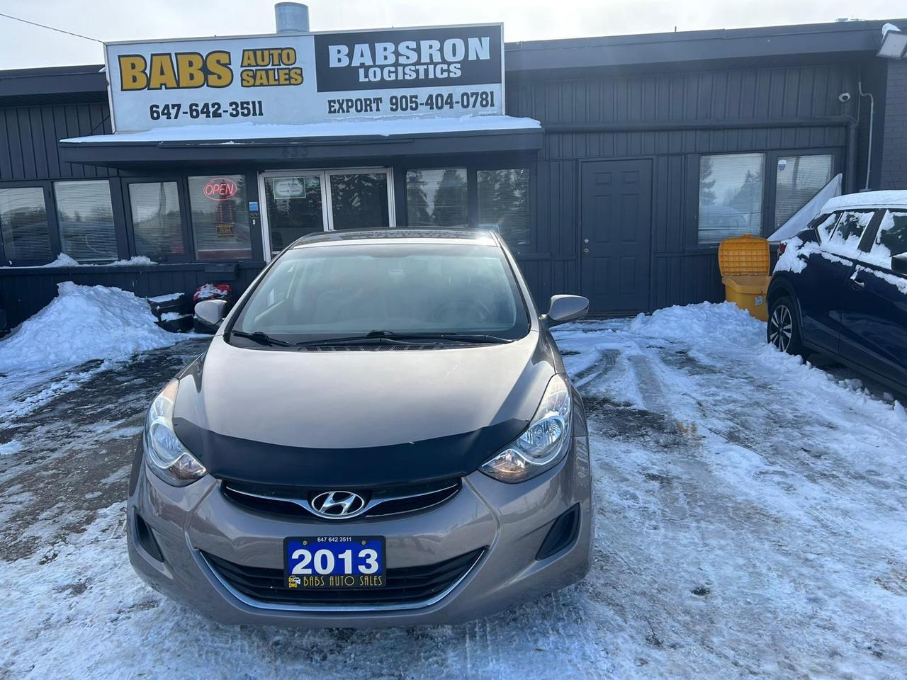 2013 Hyundai Elantra Limited Photo0