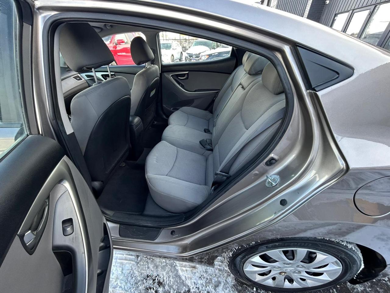 2013 Hyundai Elantra Limited Photo