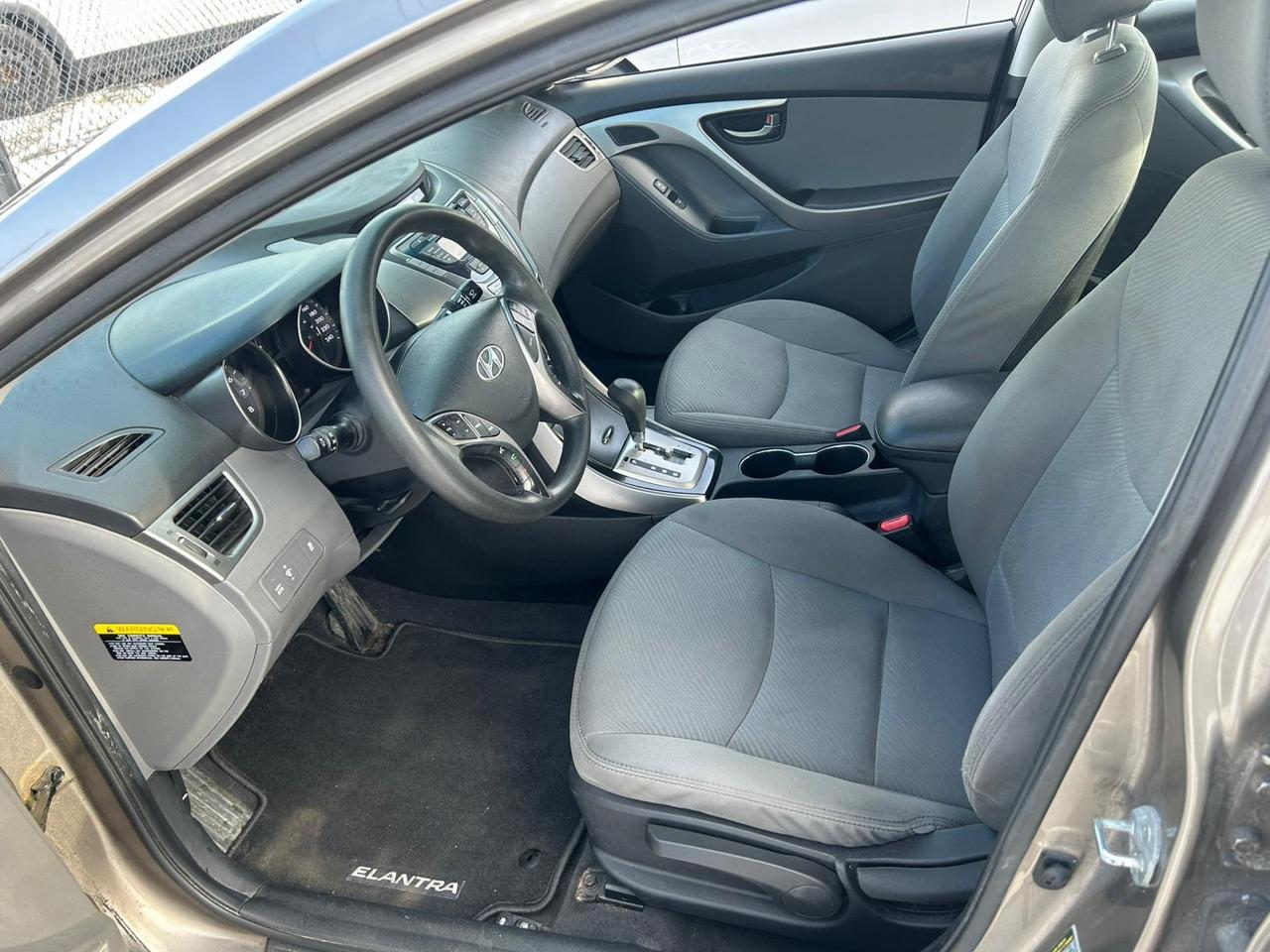 2013 Hyundai Elantra Limited Photo