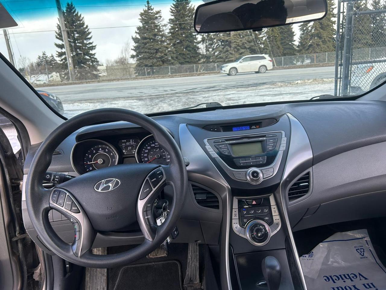 2013 Hyundai Elantra Limited Photo