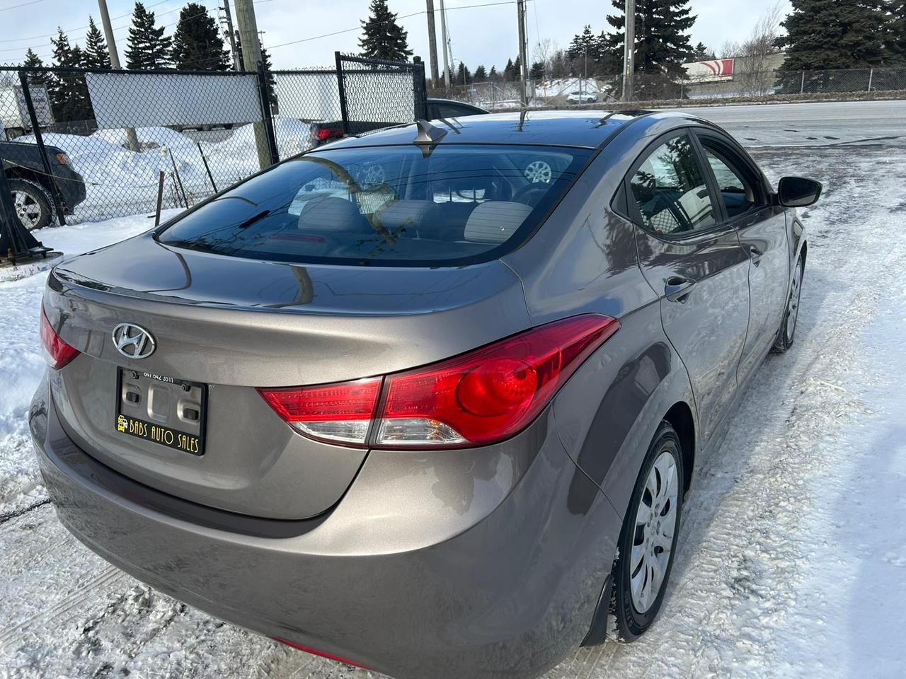 2013 Hyundai Elantra Limited Photo