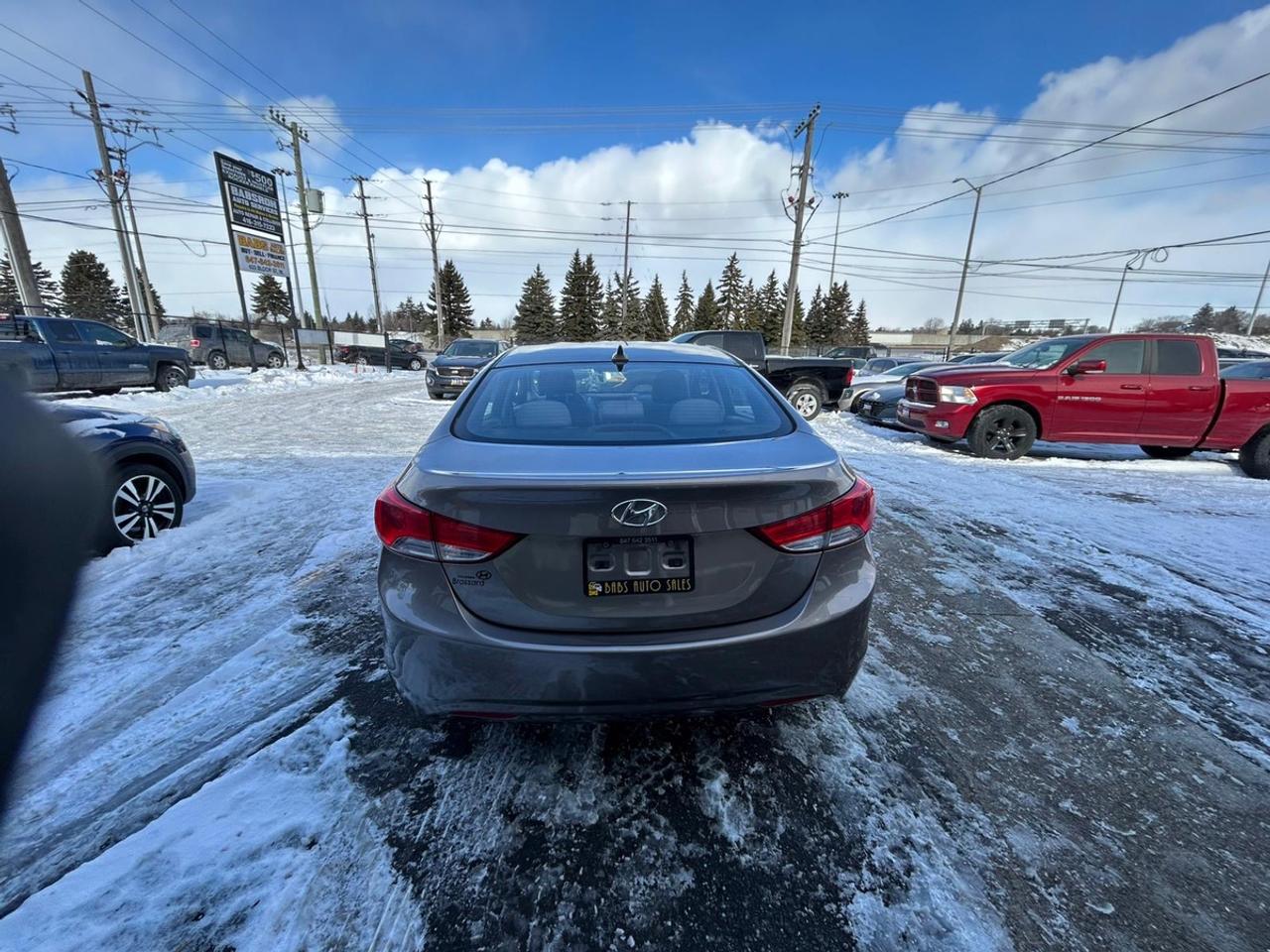2013 Hyundai Elantra Limited Photo