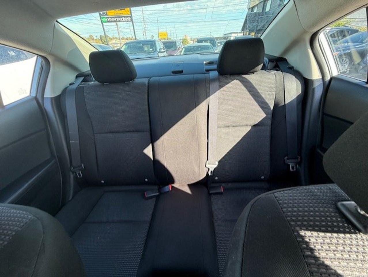 2012 Mazda MAZDA3 I Sport Photo