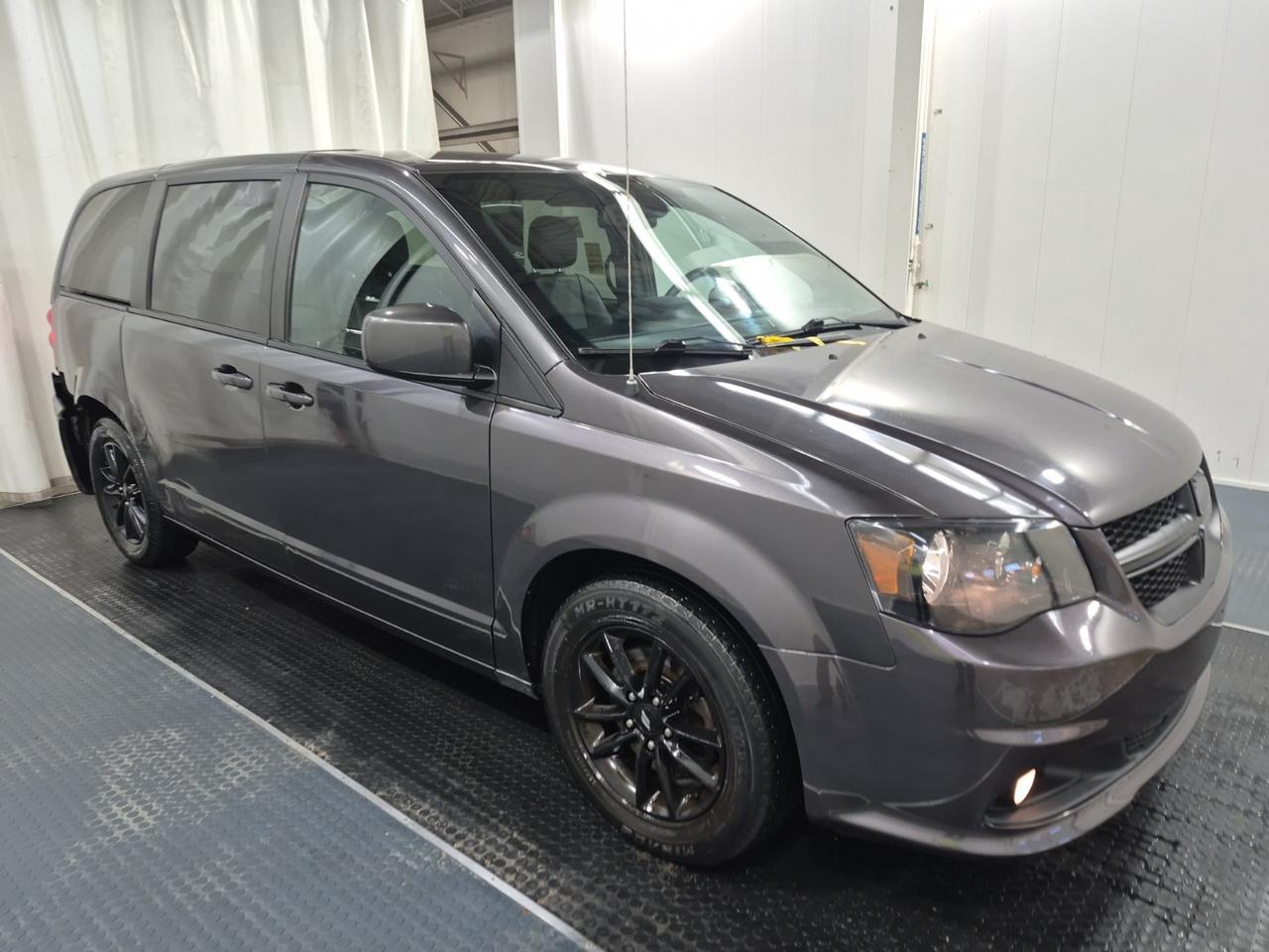2019 Dodge Grand Caravan GT Photo0