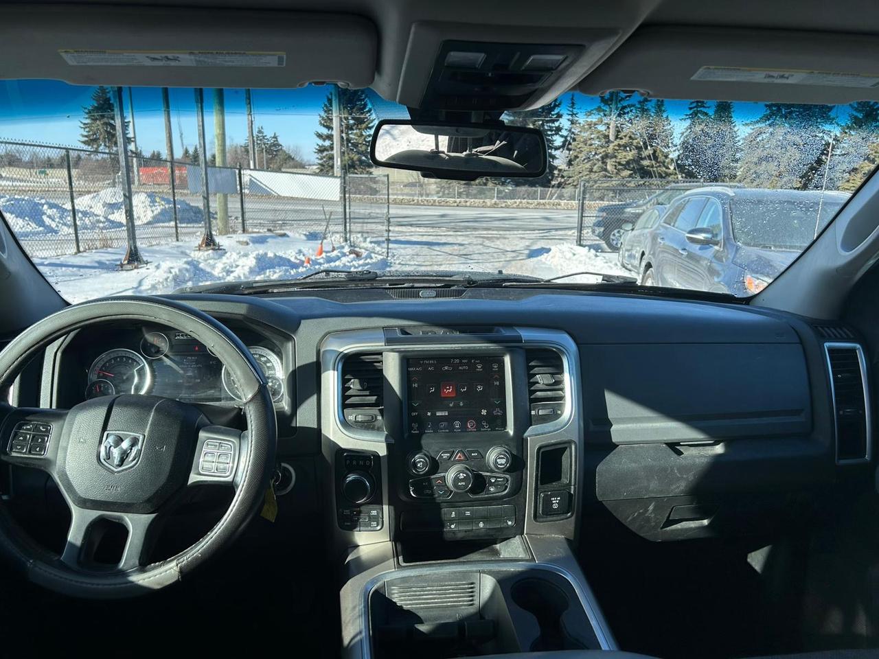 2016 RAM 1500 Big Horn Photo3