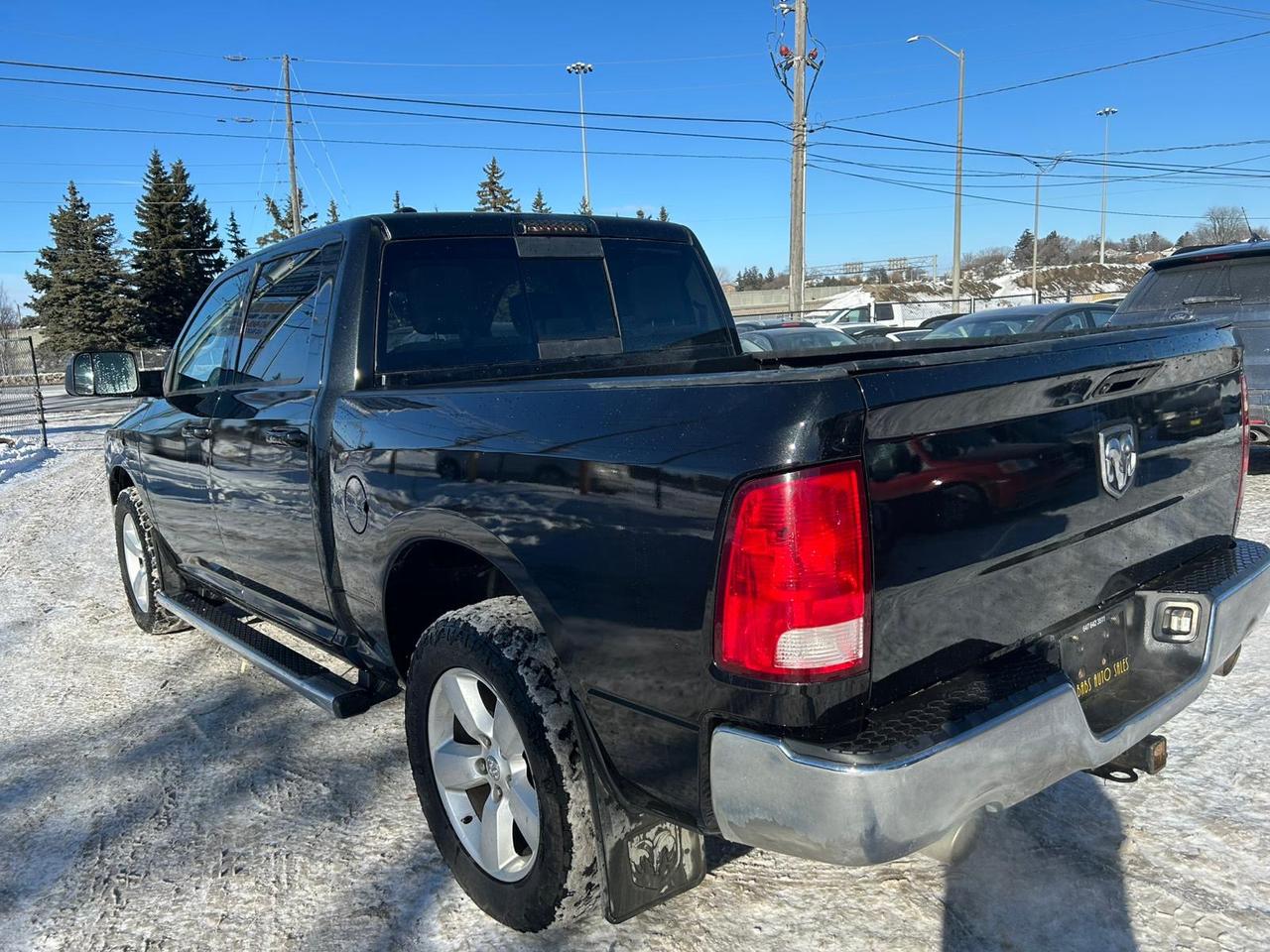 2016 RAM 1500 Big Horn Photo