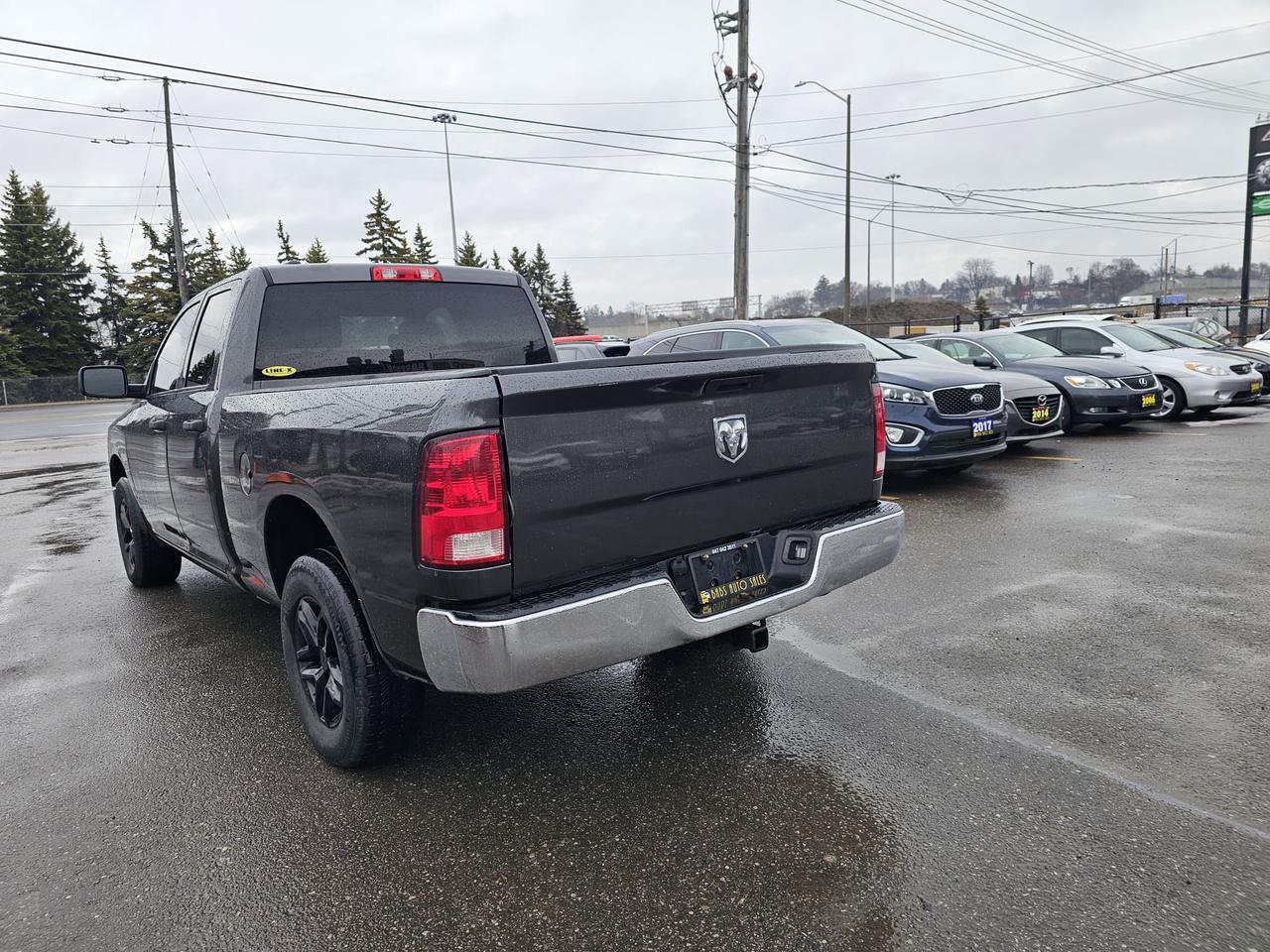 2016 RAM 1500 TRADESMAN Photo2