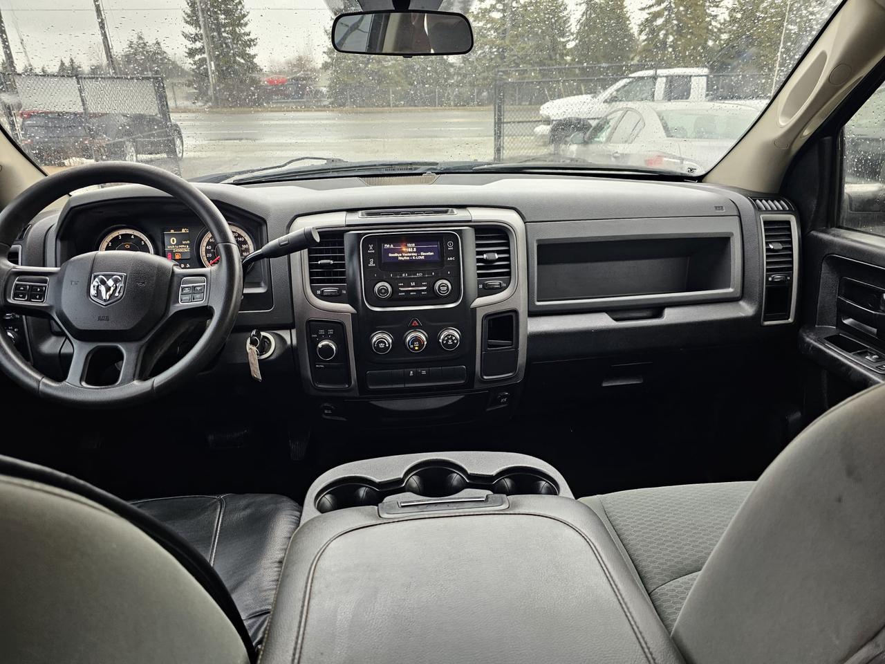 2016 RAM 1500 TRADESMAN Photo