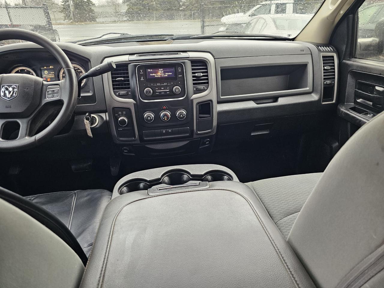 2016 RAM 1500 TRADESMAN Photo