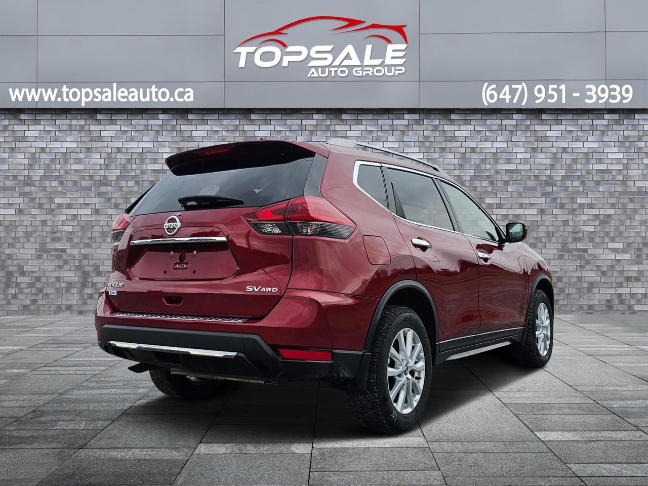 2019 Nissan Rogue SV Photo4