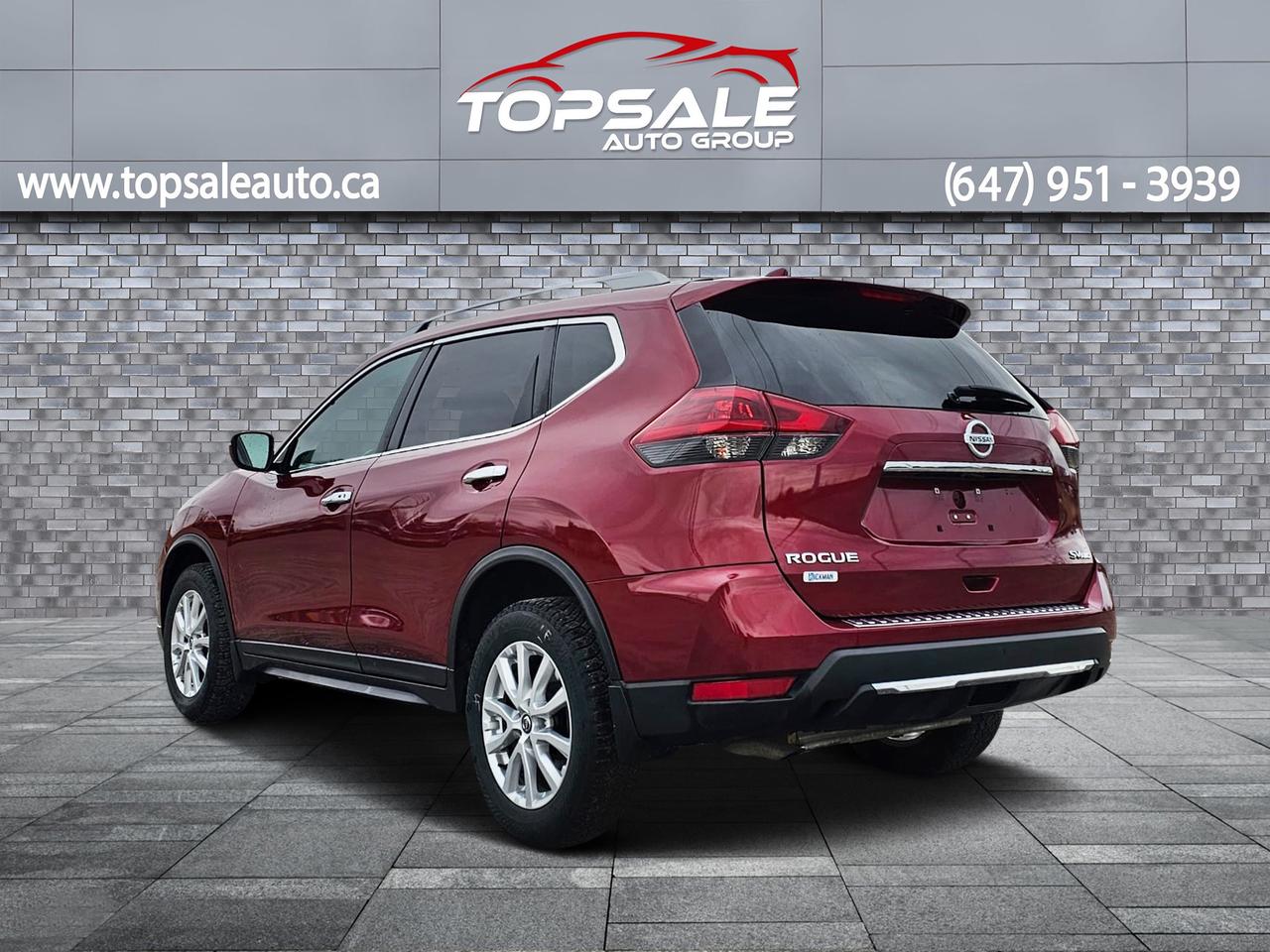 2019 Nissan Rogue SV Photo